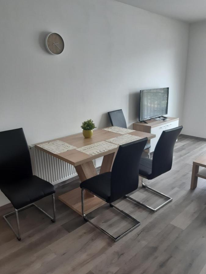 Apartman Karolina Подебрады Экстерьер фото